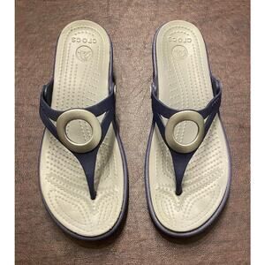 Crocs Women’s Capri Navy Blue Wedge Flip Flop Sandals Size 8 Vacay Resort Beach